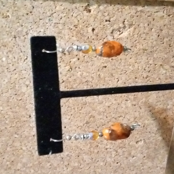 Earrings  /  Dangling  /  Handmade - Picture 1 of 4